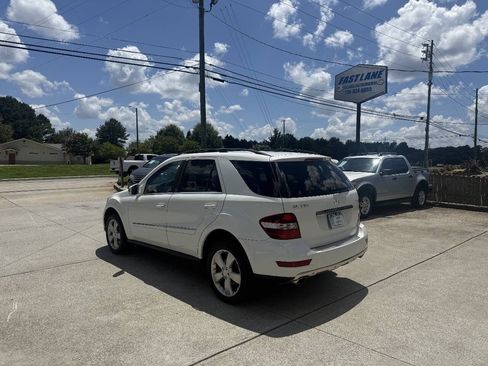 Used 2011 Mercedes-Benz ML 350 2WD image 5