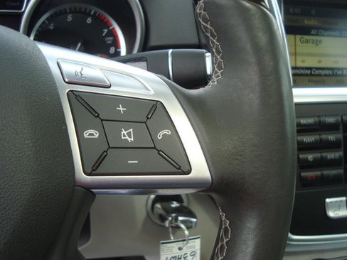 Used 2012 Mercedes-Benz ML 350 4MATIC image 13