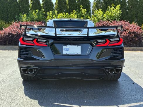 Used 2023 Chevrolet Corvette Stingray Preferred Conv w/ Z51 Performance Package RWD image 10