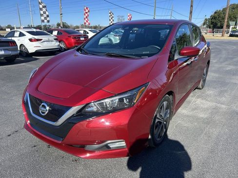 Used 2020 Nissan Leaf SV w/ SV All Weather Package image 1