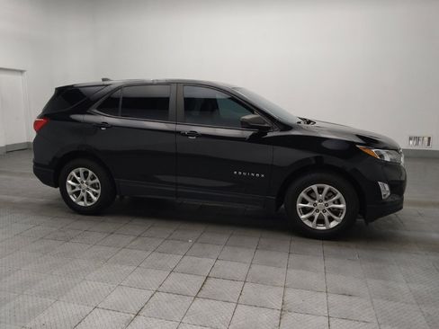 Used 2021 Chevrolet Equinox LS w/ LS Convenience Package FWD image 11