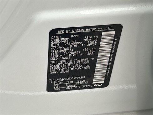 Certified 2025 INFINITI QX80 Sensory w/ Exterior Package image 32