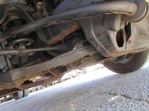 Used 2014 Chevrolet Express 3500 Extended image 23