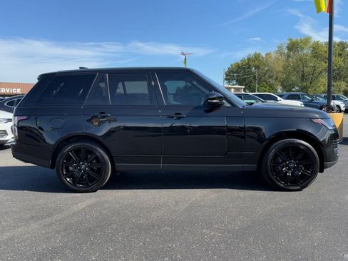 Used 2022 Land Rover Range Rover Westminster Edition image 9
