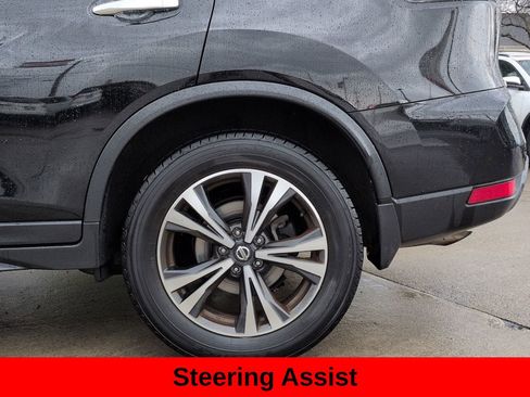 Used 2019 Nissan Rogue SV w/ Sun & Sound Touring Package image 14