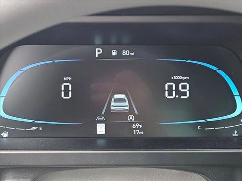 New 2026 Hyundai Elantra SE image 13