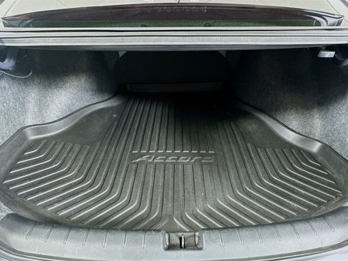 Used 2014 Honda Accord EX image 29