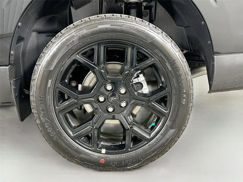 New 2026 Ford Maverick XLT w/ XLT Luxury Package image 28