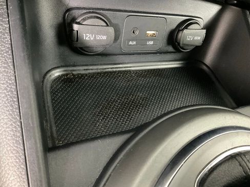 Used 2016 Kia Sportage LX image 19