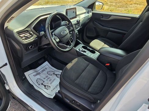Used 2023 Ford Escape Active AWD/4WD image 25