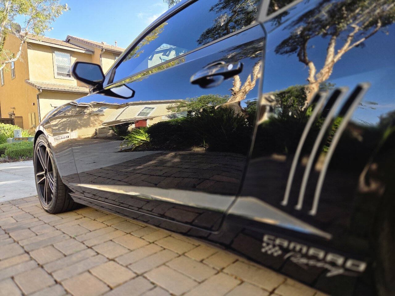 Used 2015 Chevrolet Camaro LS RWD image 16