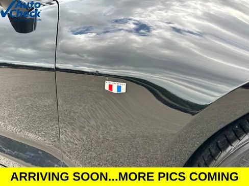 Used 2023 Chevrolet Camaro LT RWD image 37