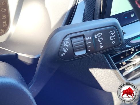 New 2026 Ford Escape ST-Line w/ Tech Pack #1 FWD image 32