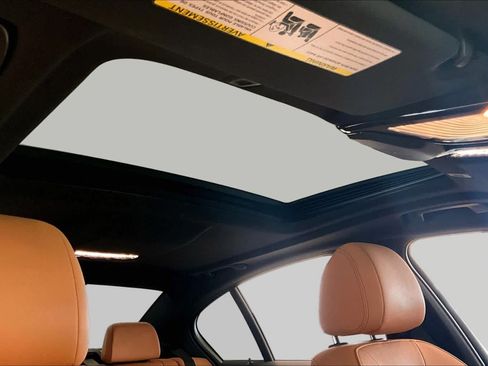 Used 2023 BMW 530i w/ Premium Package RWD image 12