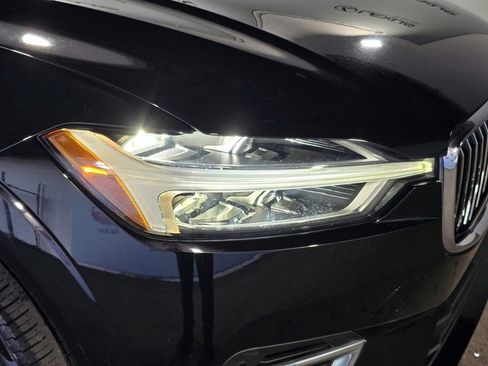 Used 2021 Volvo XC60 T8 Inscription Expression image 5