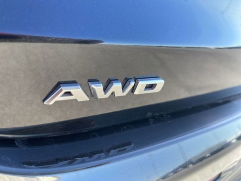 Certified 2024 Cadillac XT6 Sport w/ Technology Package image 5