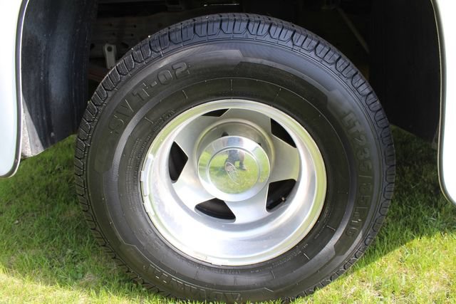 Used 2001 Ford F350 Lariat RWD image 19