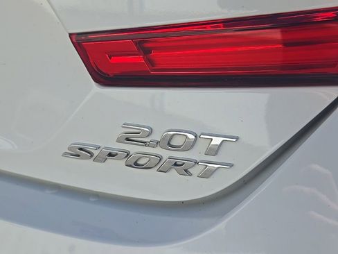 Used 2020 Honda Accord Sport image 8