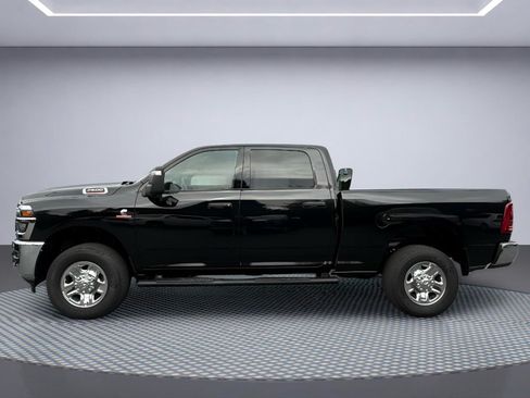 Used 2025 RAM 2500 Tradesman AWD/4WD image 3