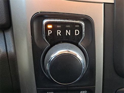 Used 2018 RAM 1500 Big Horn image 24