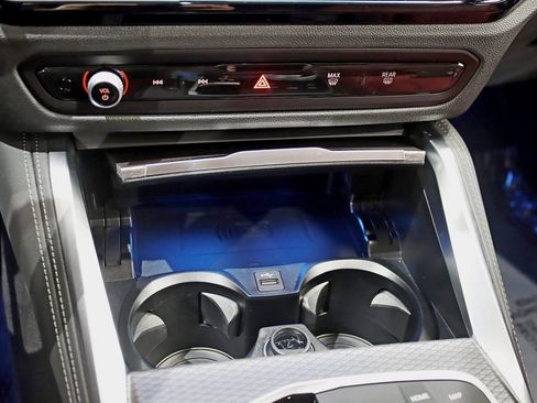 Used 2025 BMW i4 xDrive40i w/ M Sport Package image 27