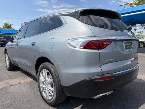 Used 2024 Buick Enclave Essence w/ Experience Buick Package AWD/4WD image 4