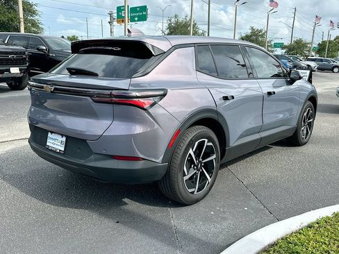 Certified 2025 Chevrolet Equinox EV LT FWD image 5