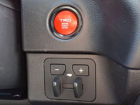 New 2025 Toyota Tundra SR5 AWD/4WD image 17
