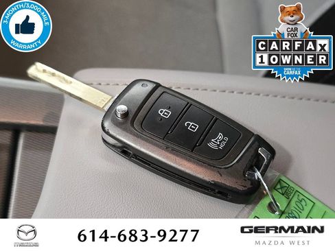 Used 2021 Hyundai Palisade SE AWD/4WD image 34