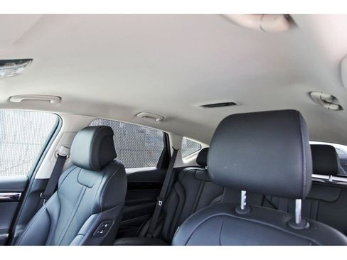 Used 2025 Genesis GV80 2.5T Standard image 28