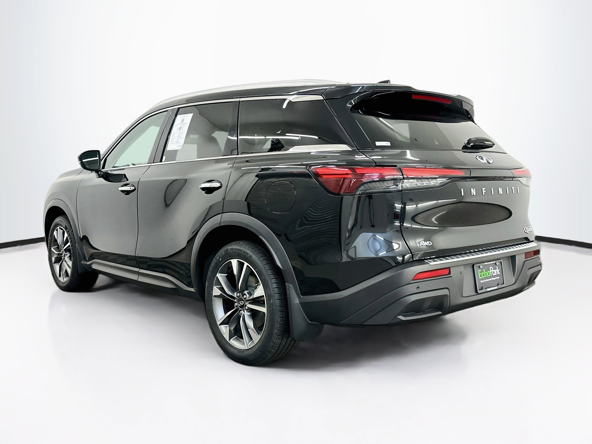 Used 2024 INFINITI QX60 Luxe w/ Cargo Package AWD/4WD image 5