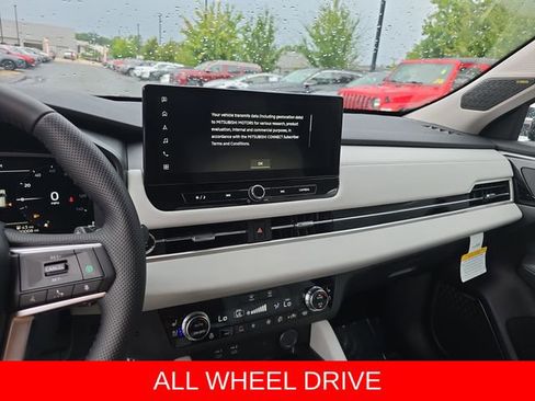 Used 2025 Mitsubishi Outlander AWD image 22