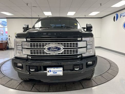 Used 2018 Ford F350 Platinum w/ Platinum Ultimate Package image 3