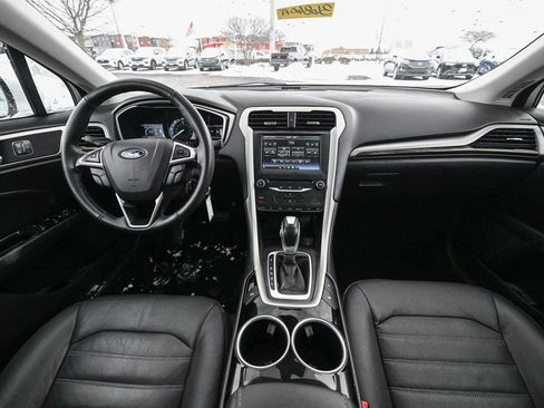 Used 2014 Ford Fusion Energi SE w/ Driver Assist Package image 29