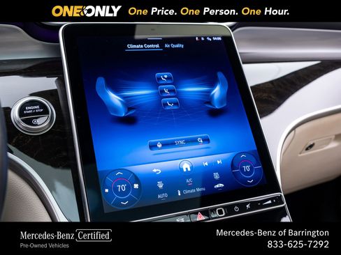Used 2025 Mercedes-Benz GLC 300 4MATIC image 27
