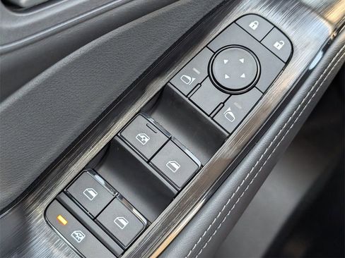 New 2026 Nissan Rogue SV FWD image 20