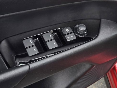 Certified 2025 MAZDA CX-5 AWD 2.5 S w/ Preferred Package image 11