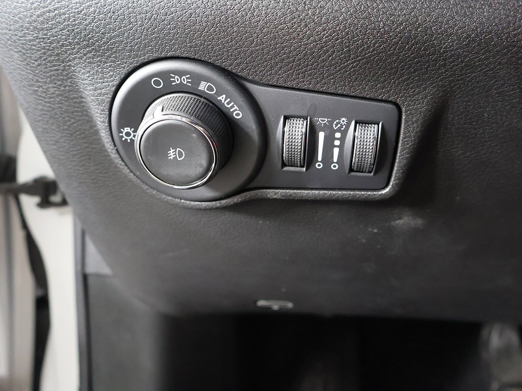 Used 2023 Jeep Compass Limited AWD/4WD image 36