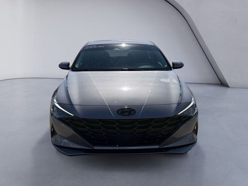 Used 2023 Hyundai Elantra SEL w/ Convenience Package FWD image 8