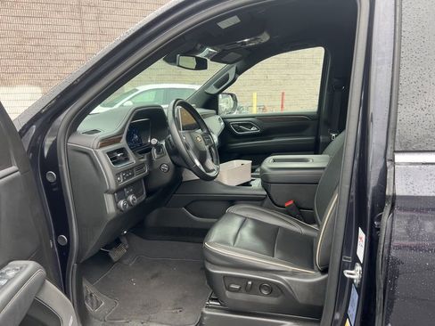 Used 2024 Chevrolet Tahoe Premier image 6