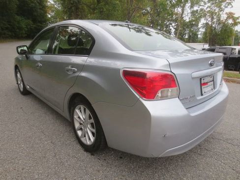 Used 2013 Subaru Impreza 2.0i Premium w/ All-Weather Pkg image 5