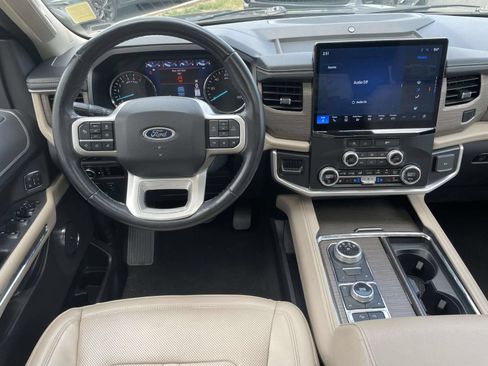 Used 2024 Ford Expedition Limited AWD/4WD image 14