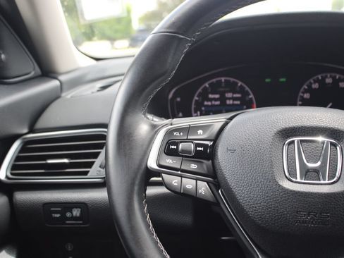 Used 2018 Honda Accord EX-L image 19