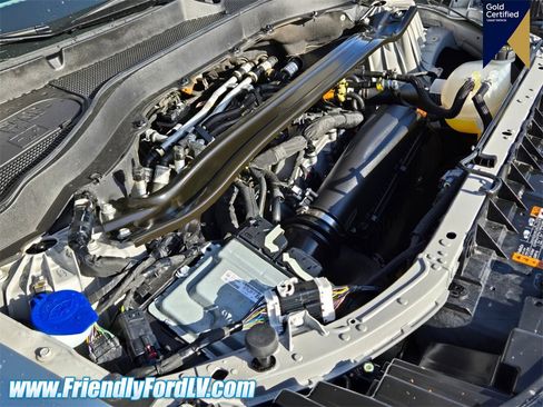 Certified 2025 Ford Explorer ST-Line w/ Premium Package image 17