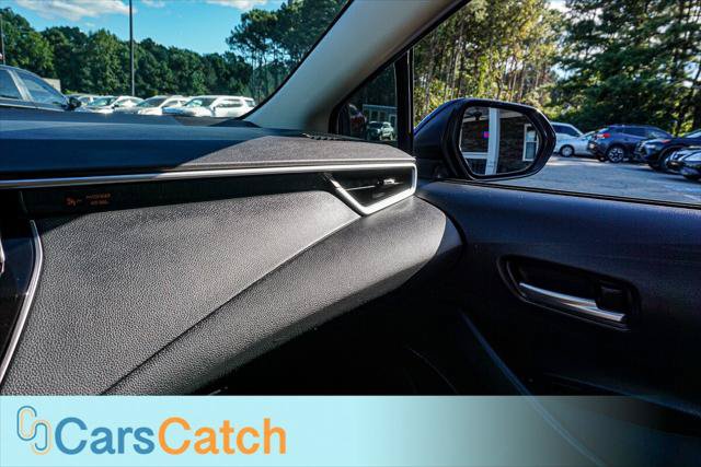 Used 2020 Toyota Corolla LE FWD image 31
