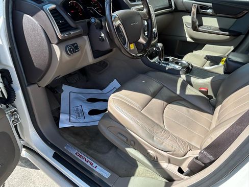 Used 2015 GMC Acadia Denali AWD/4WD image 10
