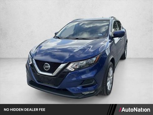 Used 2022 Nissan Rogue Sport SV FWD image 1