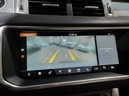 Used 2017 Land Rover Range Rover Evoque HSE image 34