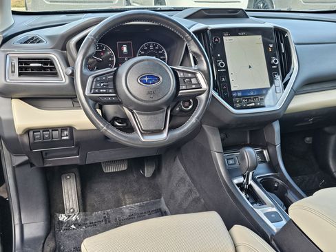 Used 2023 Subaru Ascent Limited w/ Technology Package image 34