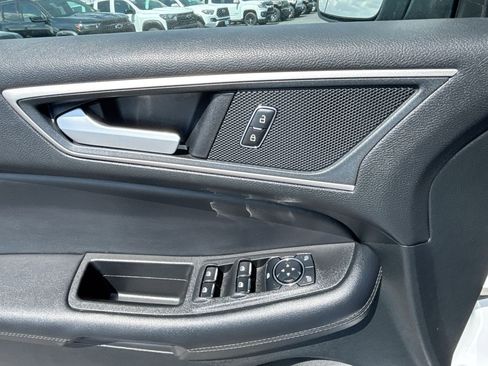 Used 2023 Ford Edge SEL image 45